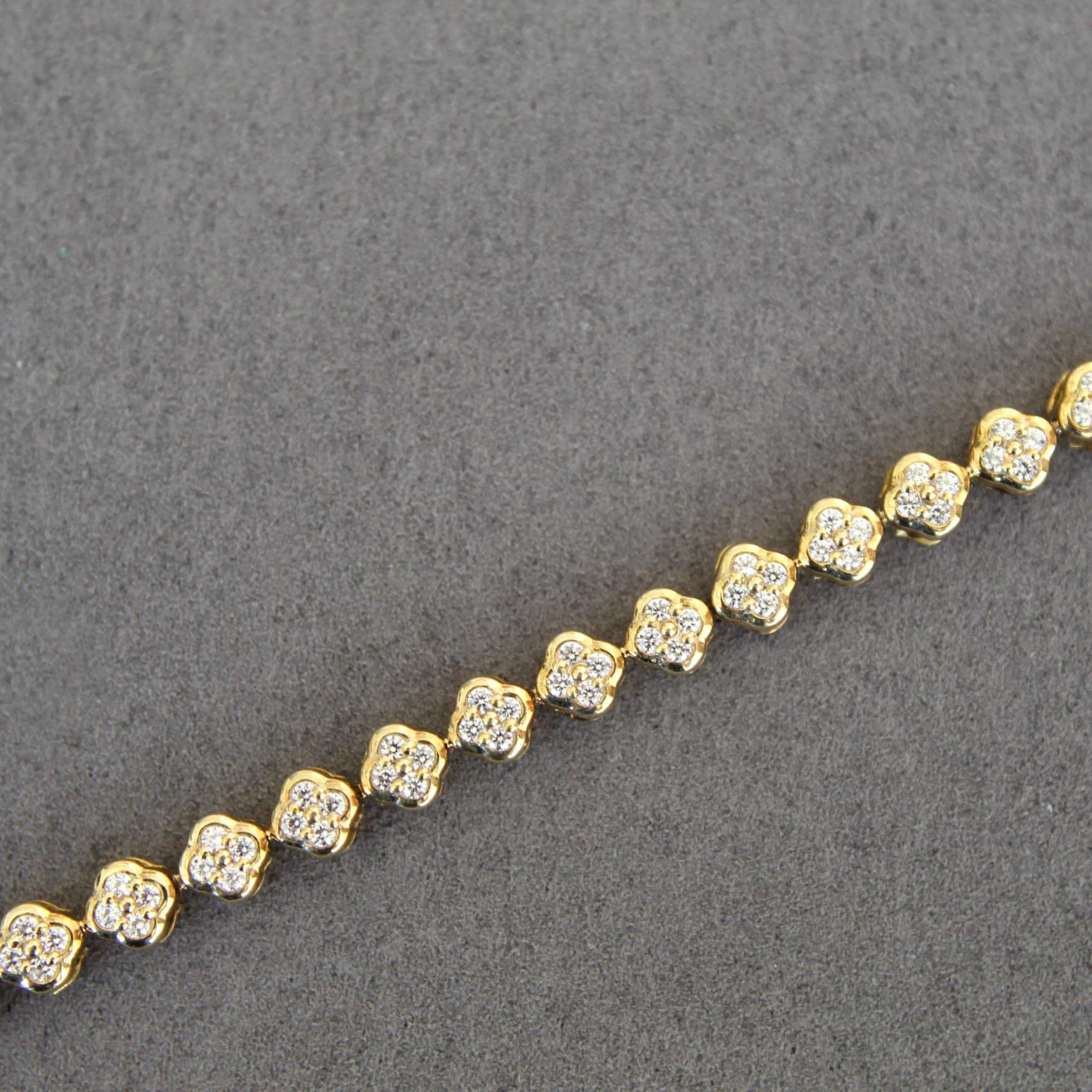 1 1/4 Carat tw Natural Diamond Clover Quatrefoil Tennis Bracelet in 925 Sterling Silver (Silver/YellowGold)
