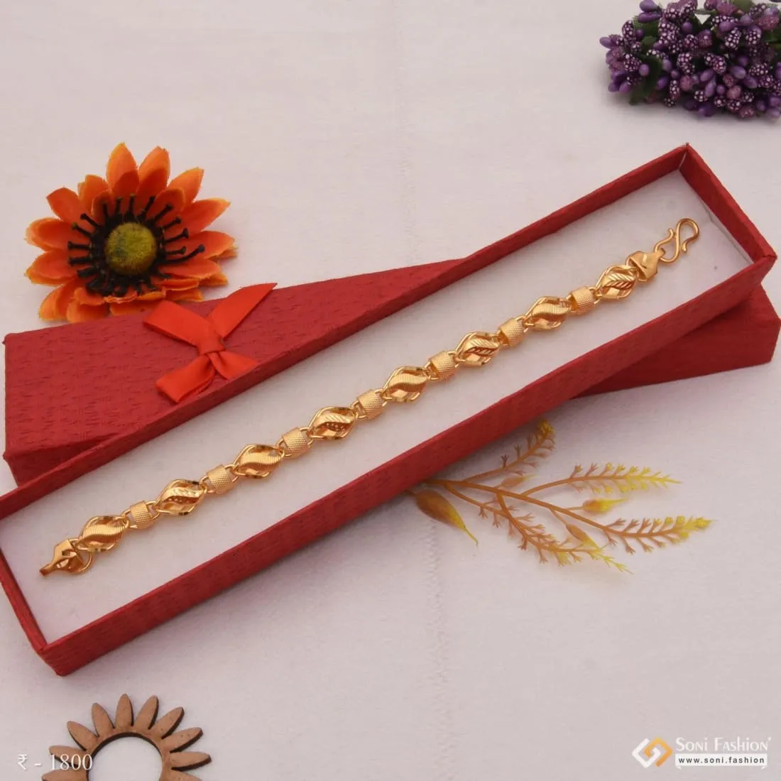 1 Gram Gold - Leaf in Kohli Fashionable Design Gold Plated Bracelet - Style B665