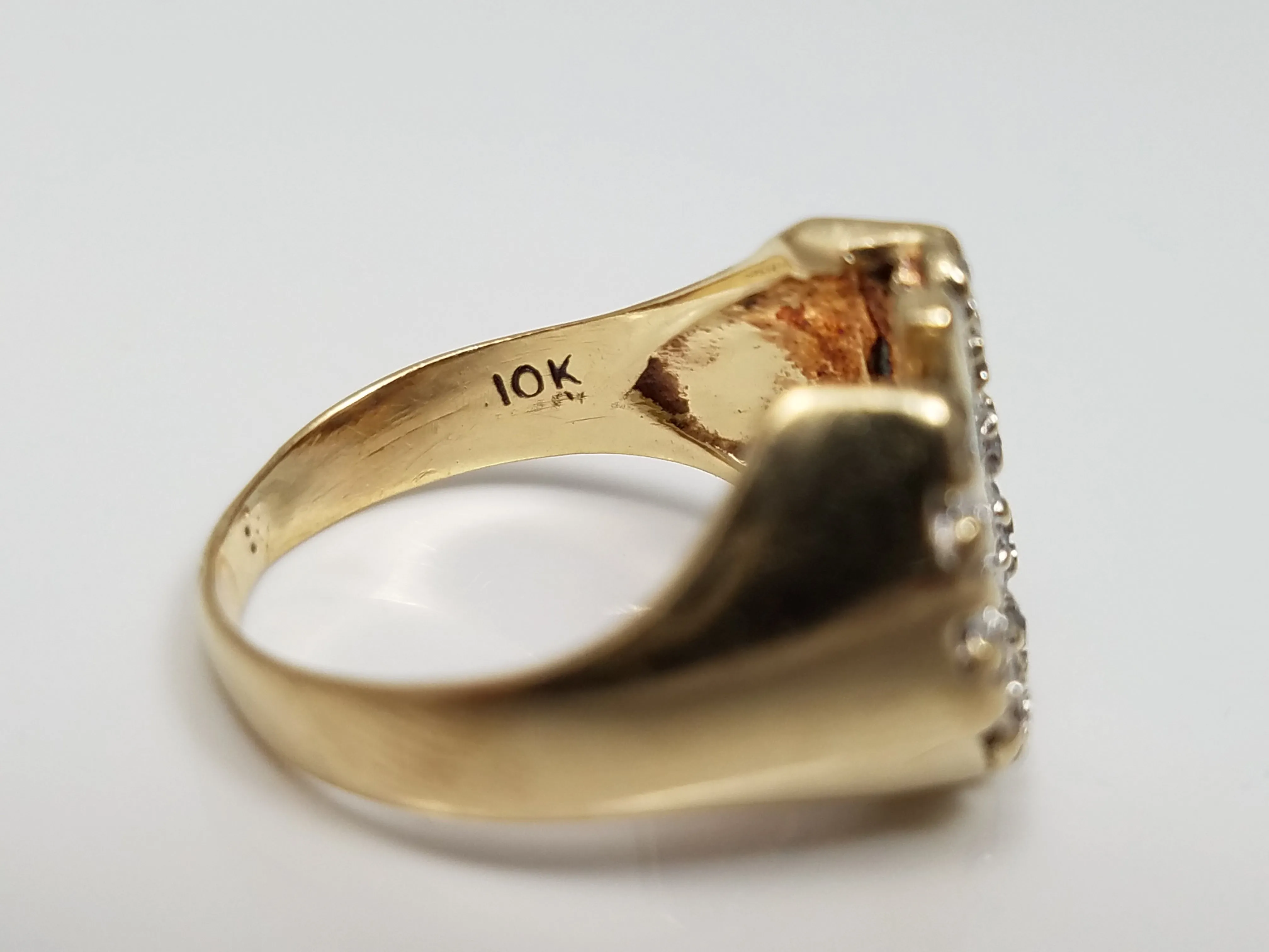 10k Yellow Gold Diamond Horseshoe Ring