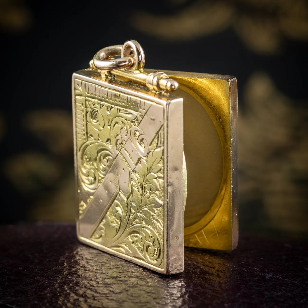 Antique Victorian Book Locket 15ct Gold