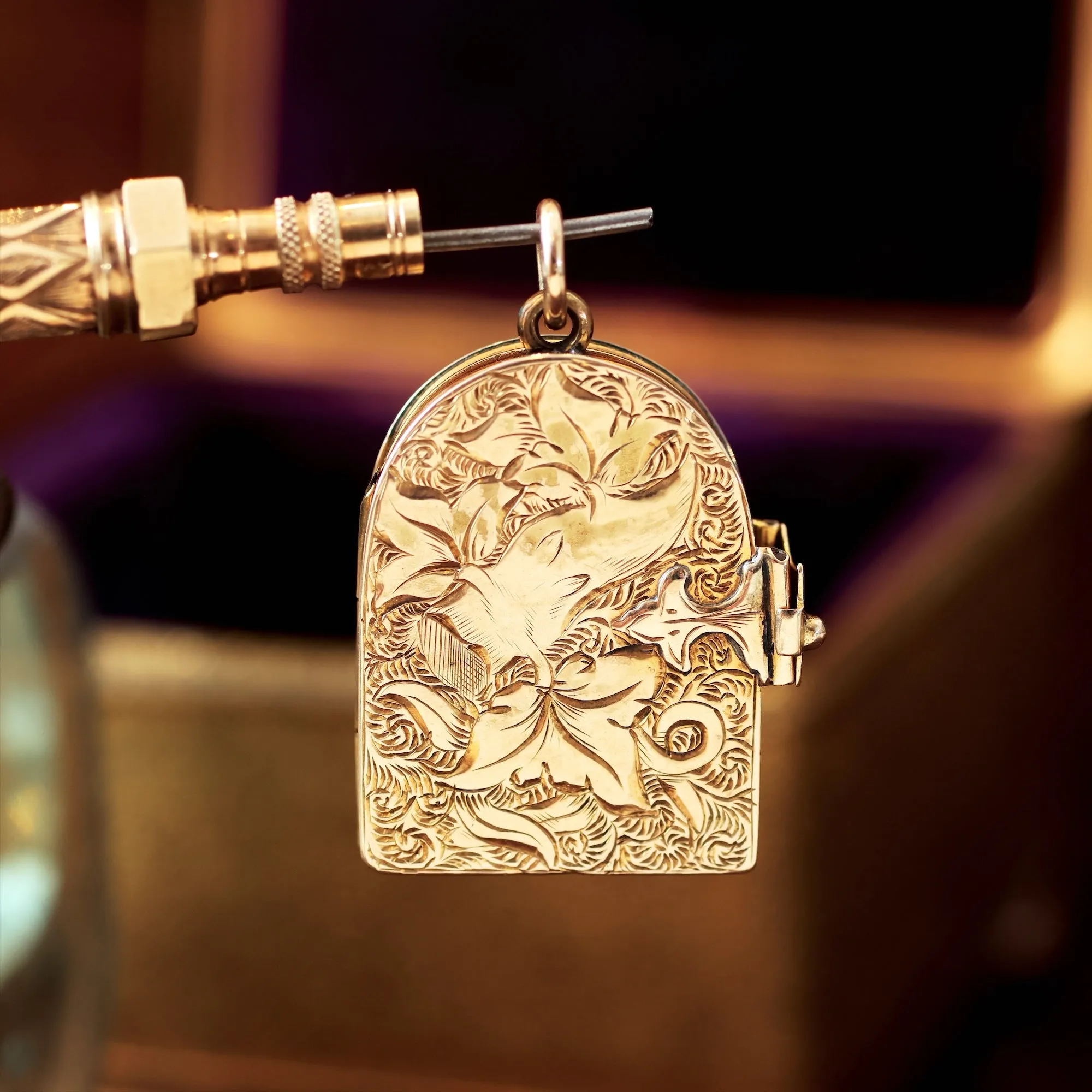 Antique Victorian Book Memento Locket