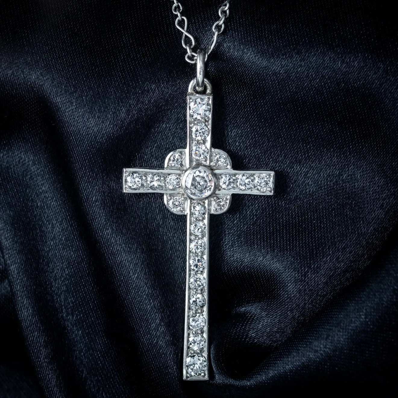 Art Deco Diamond Cross Pendant Necklace 18ct Gold 1.8ct Total