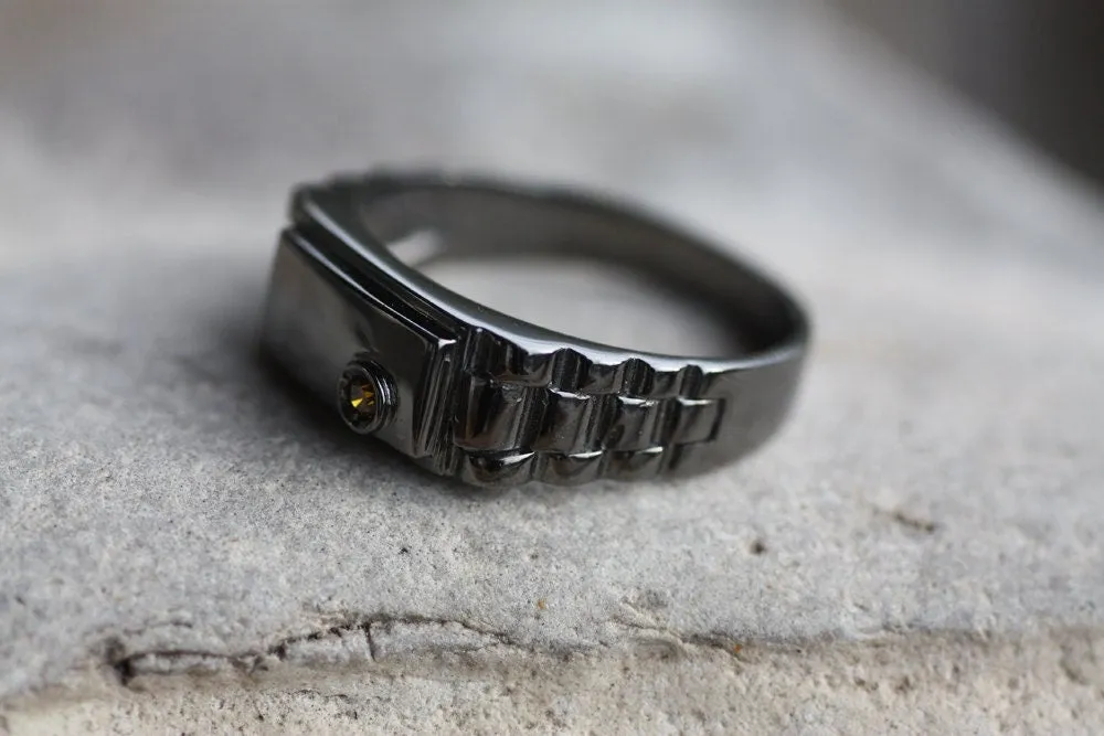 Black Rhodium plated ring with Cognac diamond
