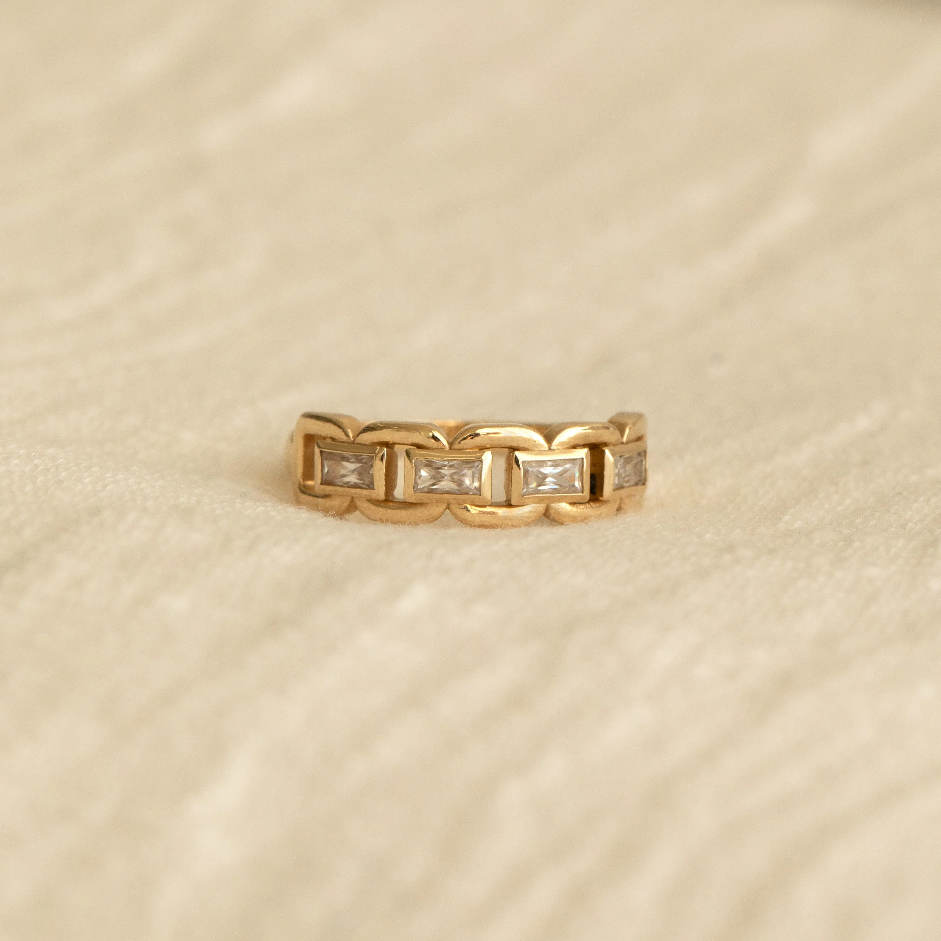 C'est Moi Link Ring