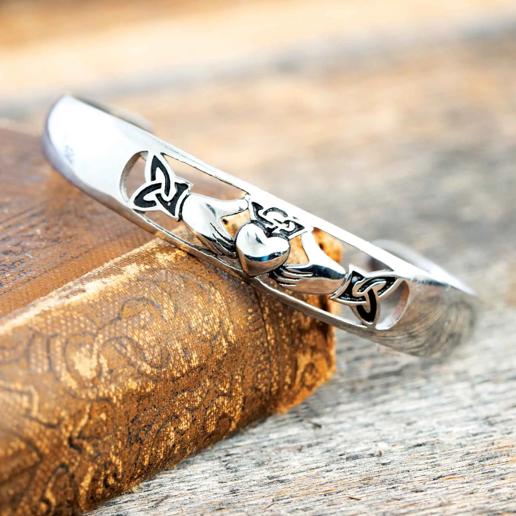 Claddagh Cuff Bracelet