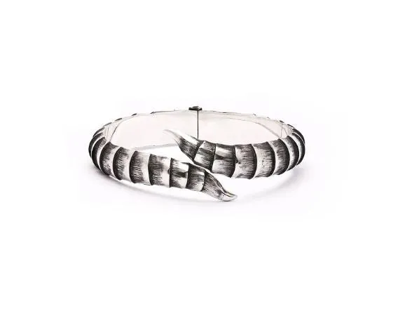 Crossing Point Bracelet
