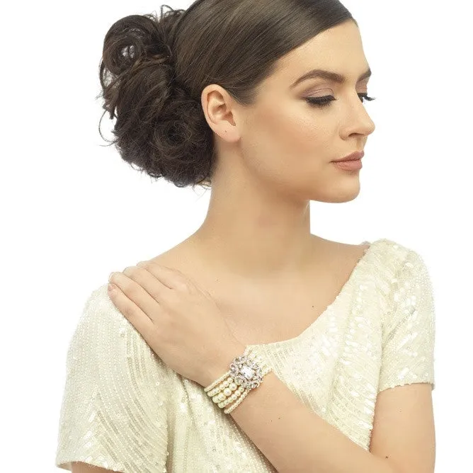 Edie Pearl Bracelet