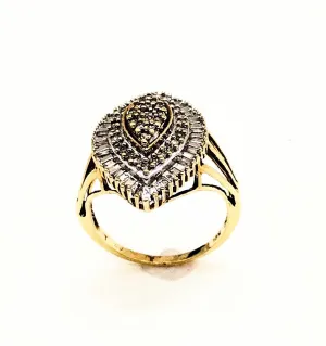 FASHION RING