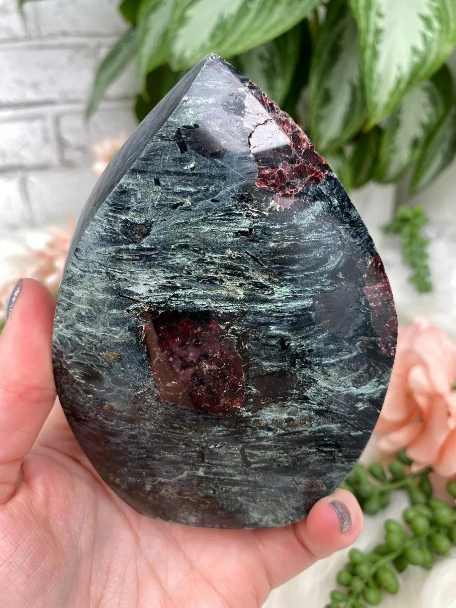Garnet Fuchsite Flames