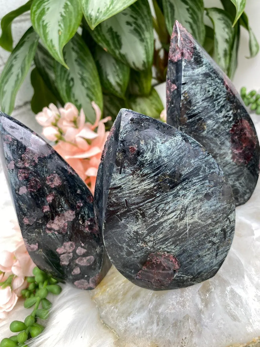 Garnet Fuchsite Flames