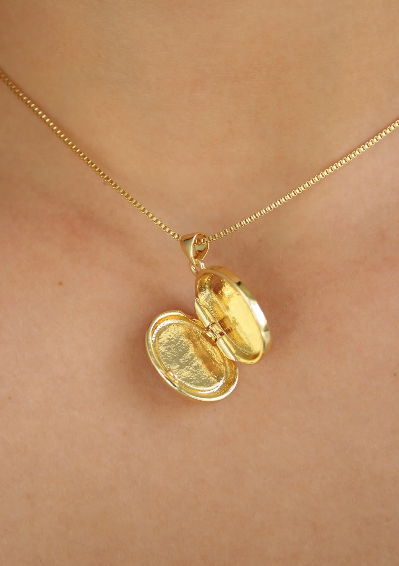 Guadalupe Marble Locket Necklace