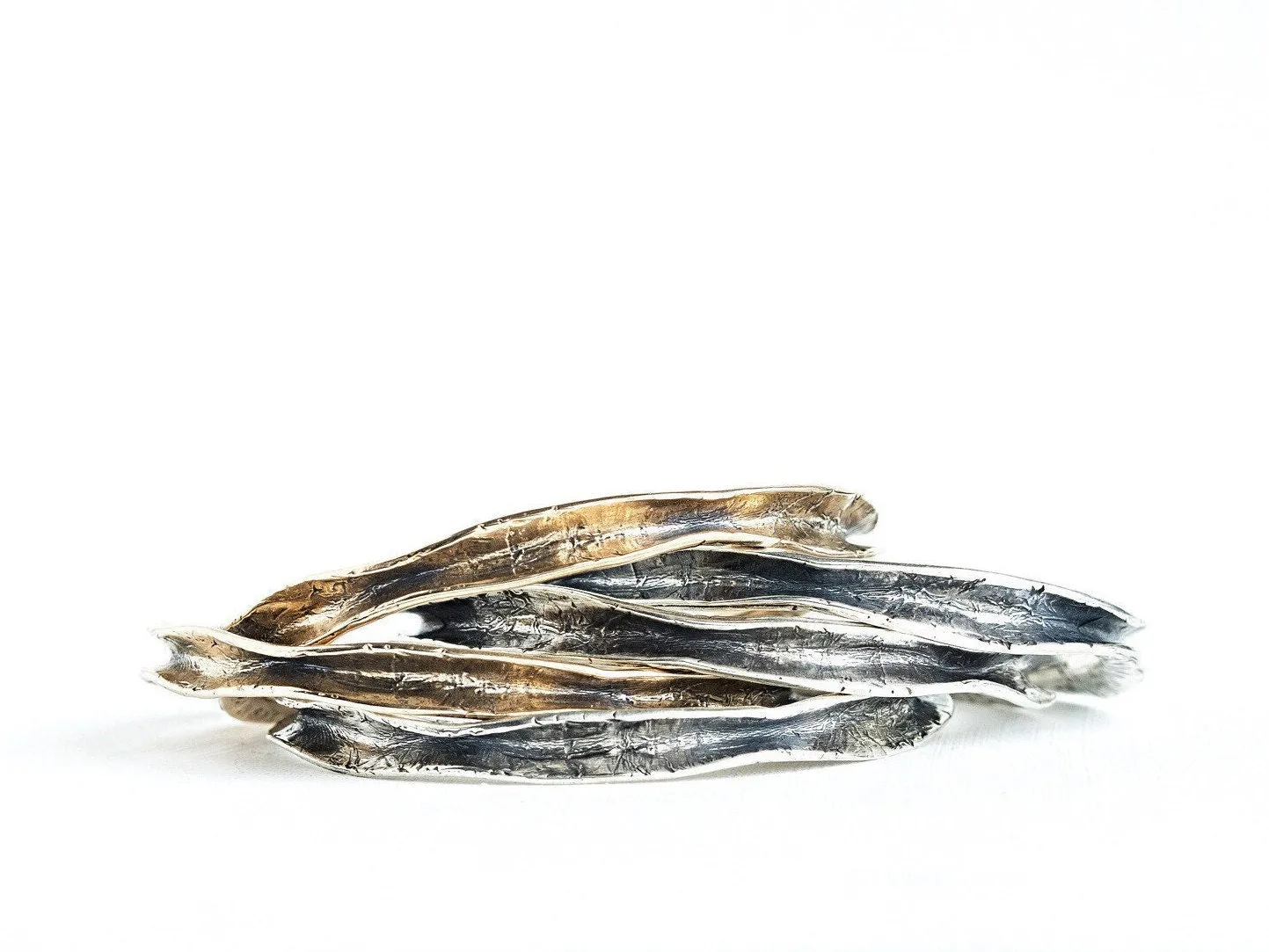 INGRID / Wave Cuff Bracelet
