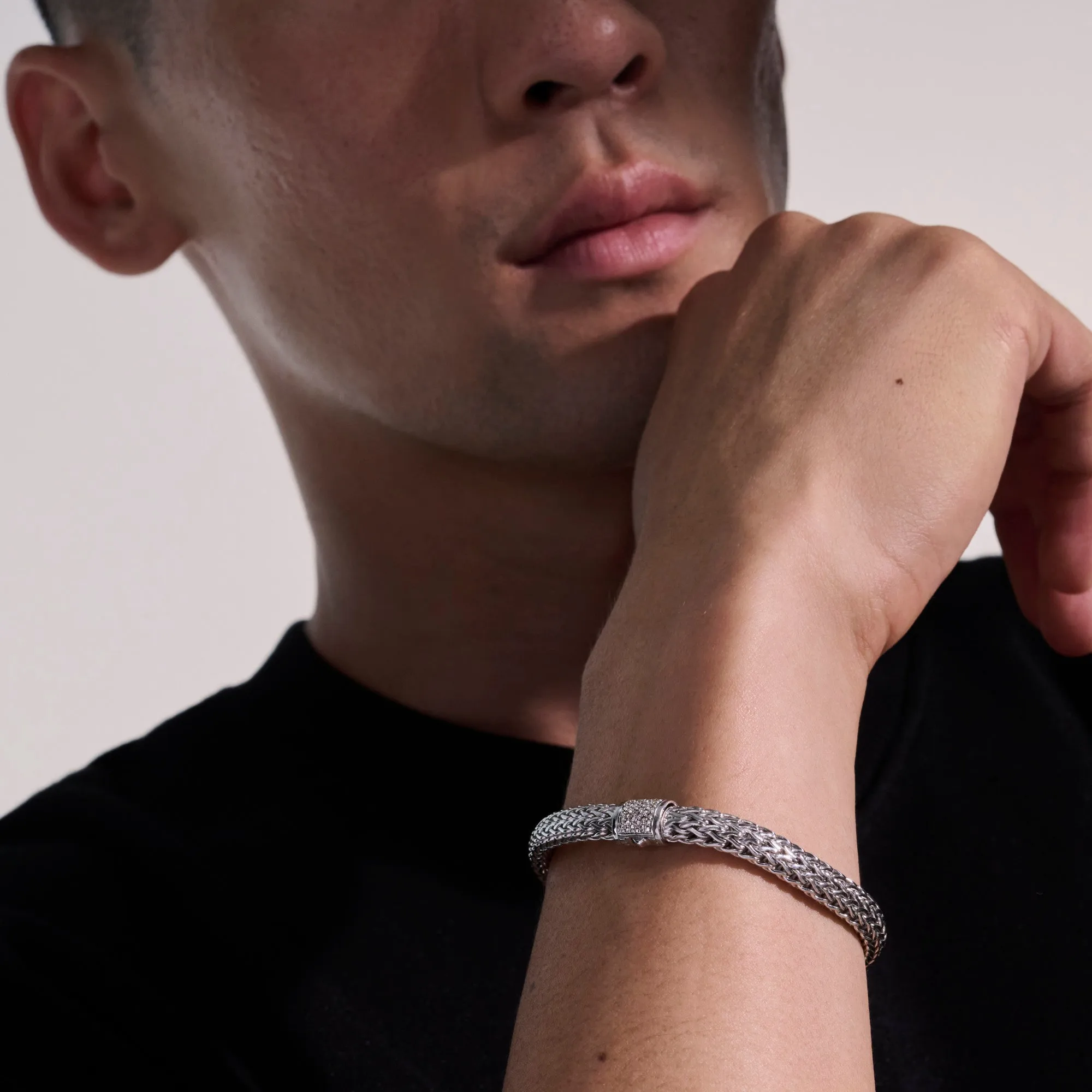 JOHN HARDY STERLING SILVER ICON BRACELET WITH PAVE DIAMOND CLASP