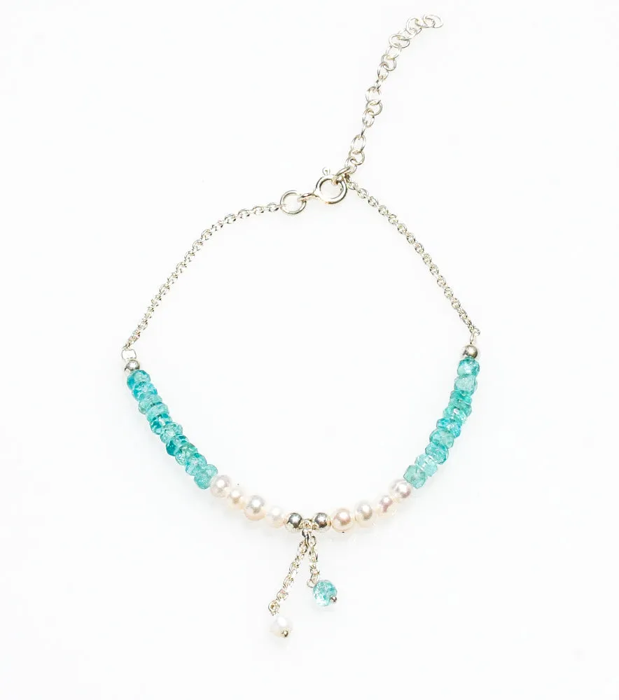 Ocean Spell Bracelet Light Blue Apatite