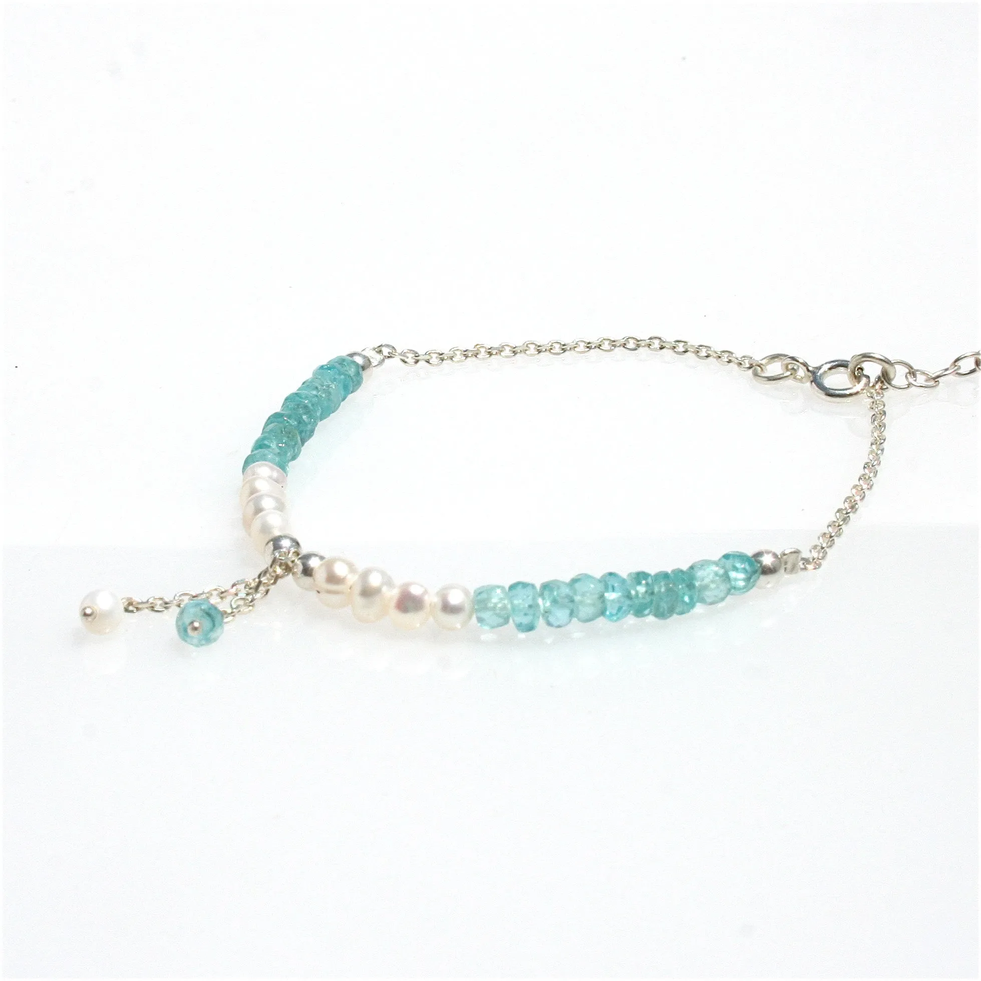 Ocean Spell Bracelet Light Blue Apatite