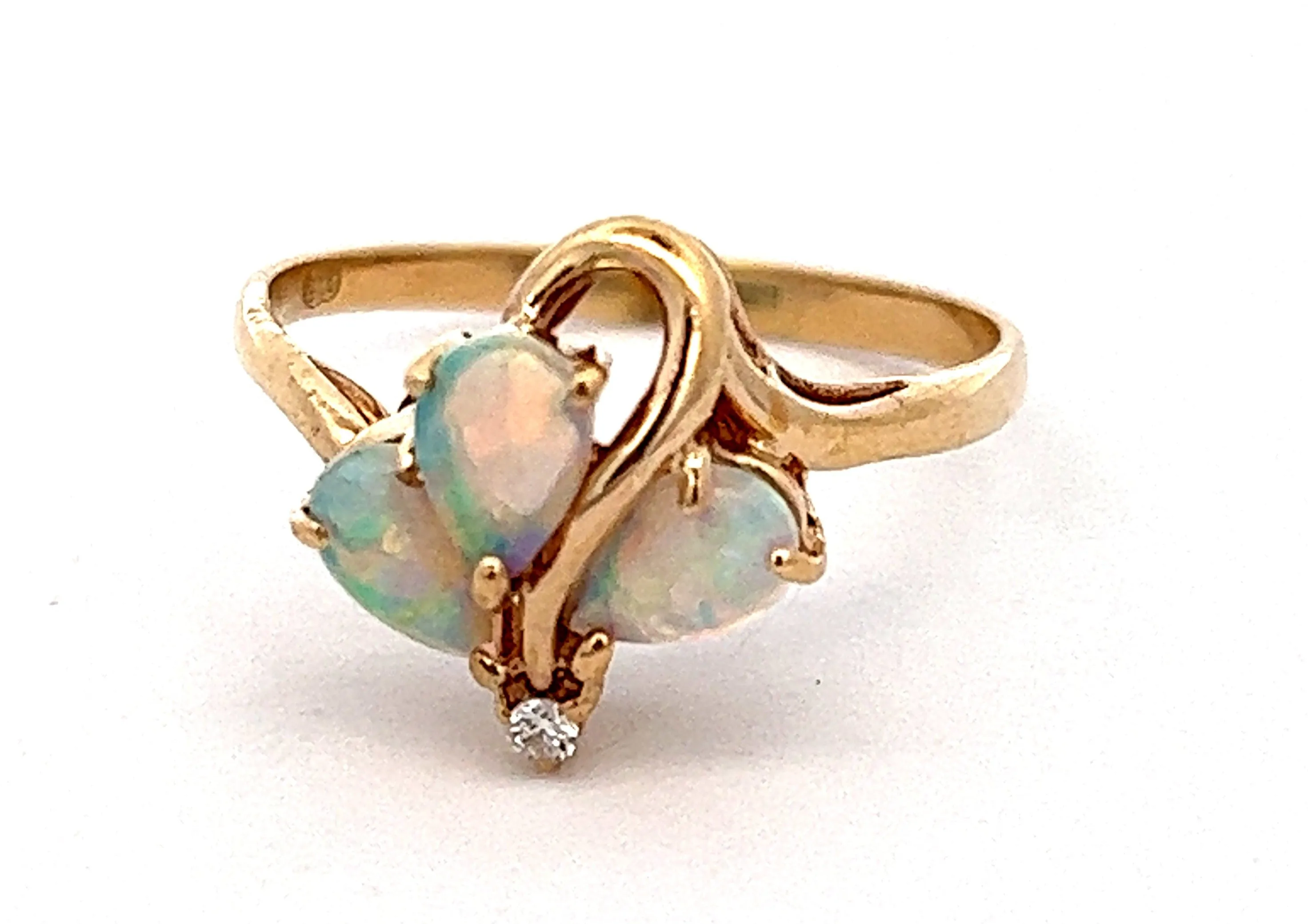 Opal & Diamond 9ct Yellow Gold Ring