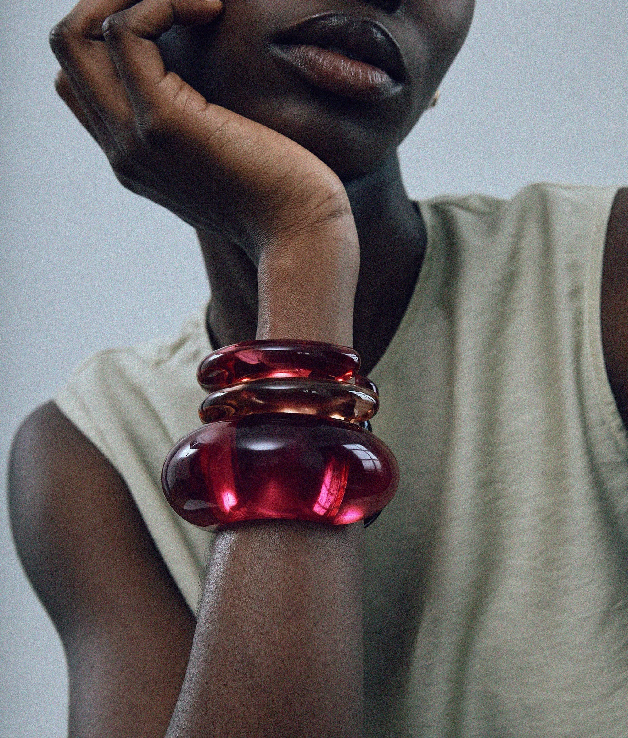 Ridge Cuff in Magenta