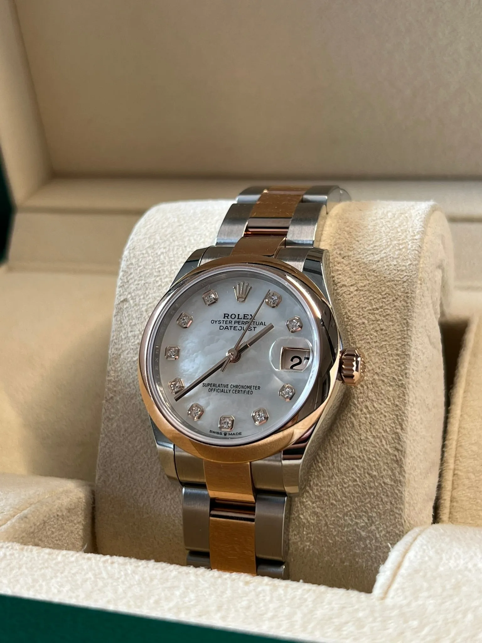 Rolex - Pre-owned Two Tone Rose Gold Datejust 31mm Mother of Pearl (MOP) Diamond Dial Oyster Bracelet 278241