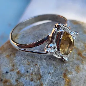 SUNSHINE - CITRINE 925 STERLING SILVER RING