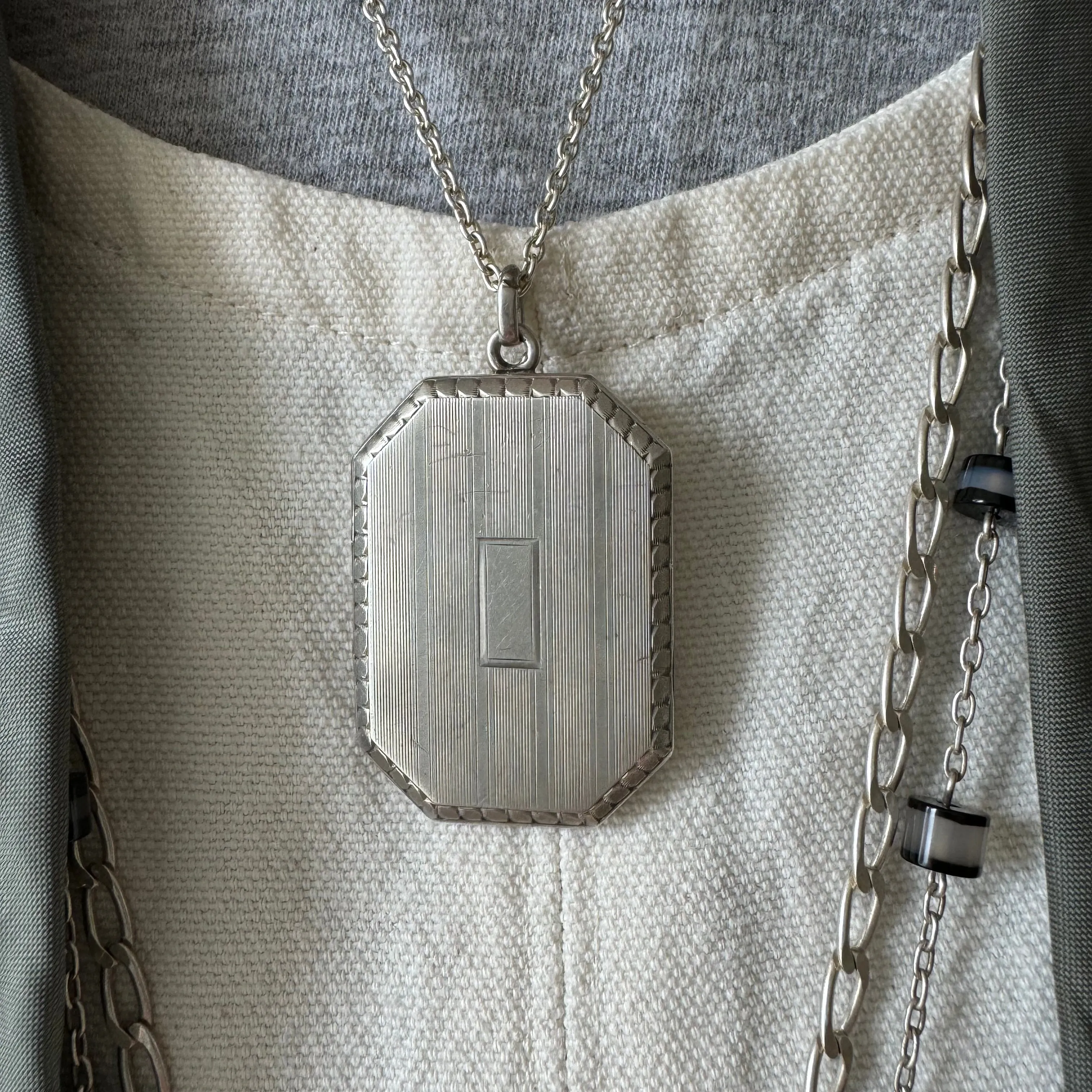 V I N T A G E // art deco memories / sterling silver octagonal locket / a pendant or fob
