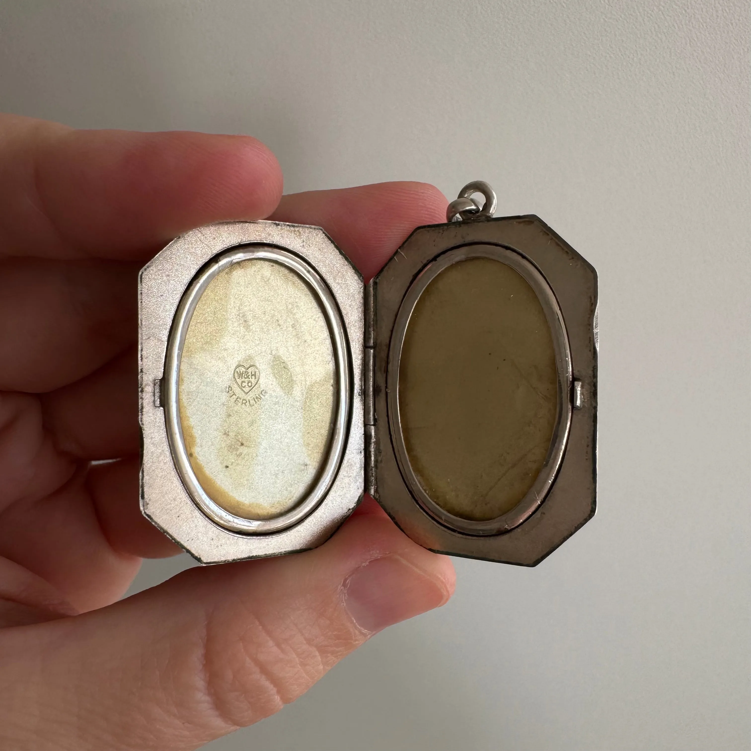 V I N T A G E // art deco memories / sterling silver octagonal locket / a pendant or fob
