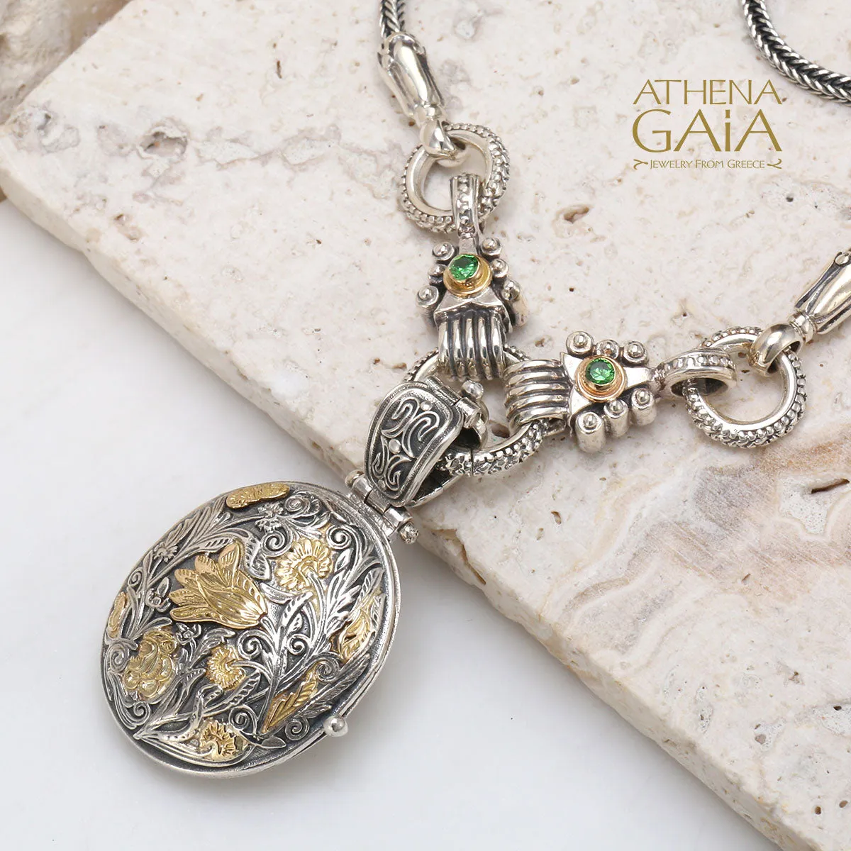 Wild Flower Oval Locket
